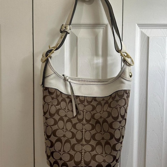 Coach Tan and Cream Signature Canvas Shoulder Bag Vintage Y2K - Picture 1 of 15